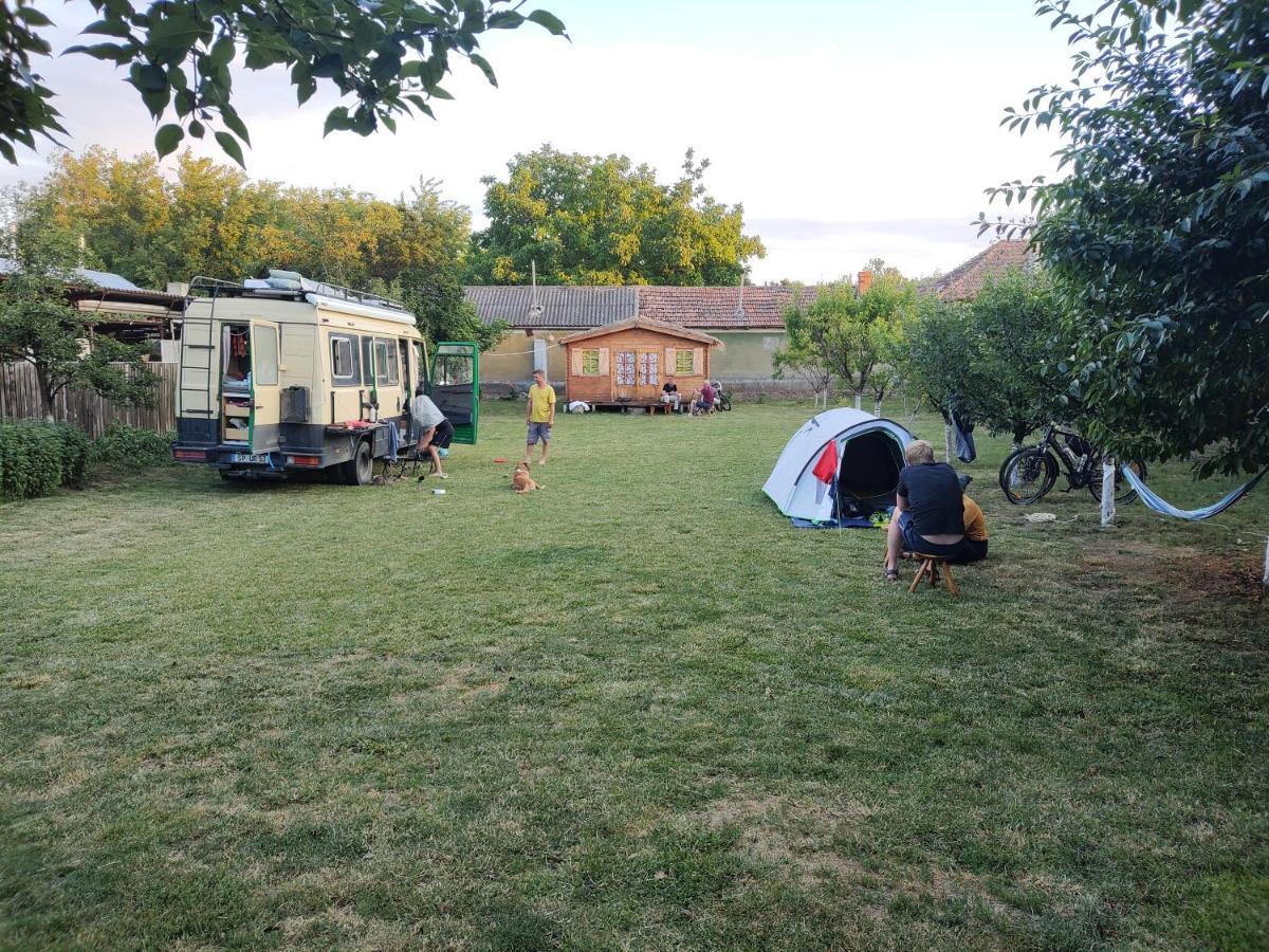 Edelweiss Guesthouse, Glamping And Camping Suhaia Luaran gambar